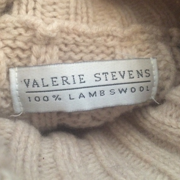 Valerie Stevens 100% lamb wool sweater - Picture 4 of 5